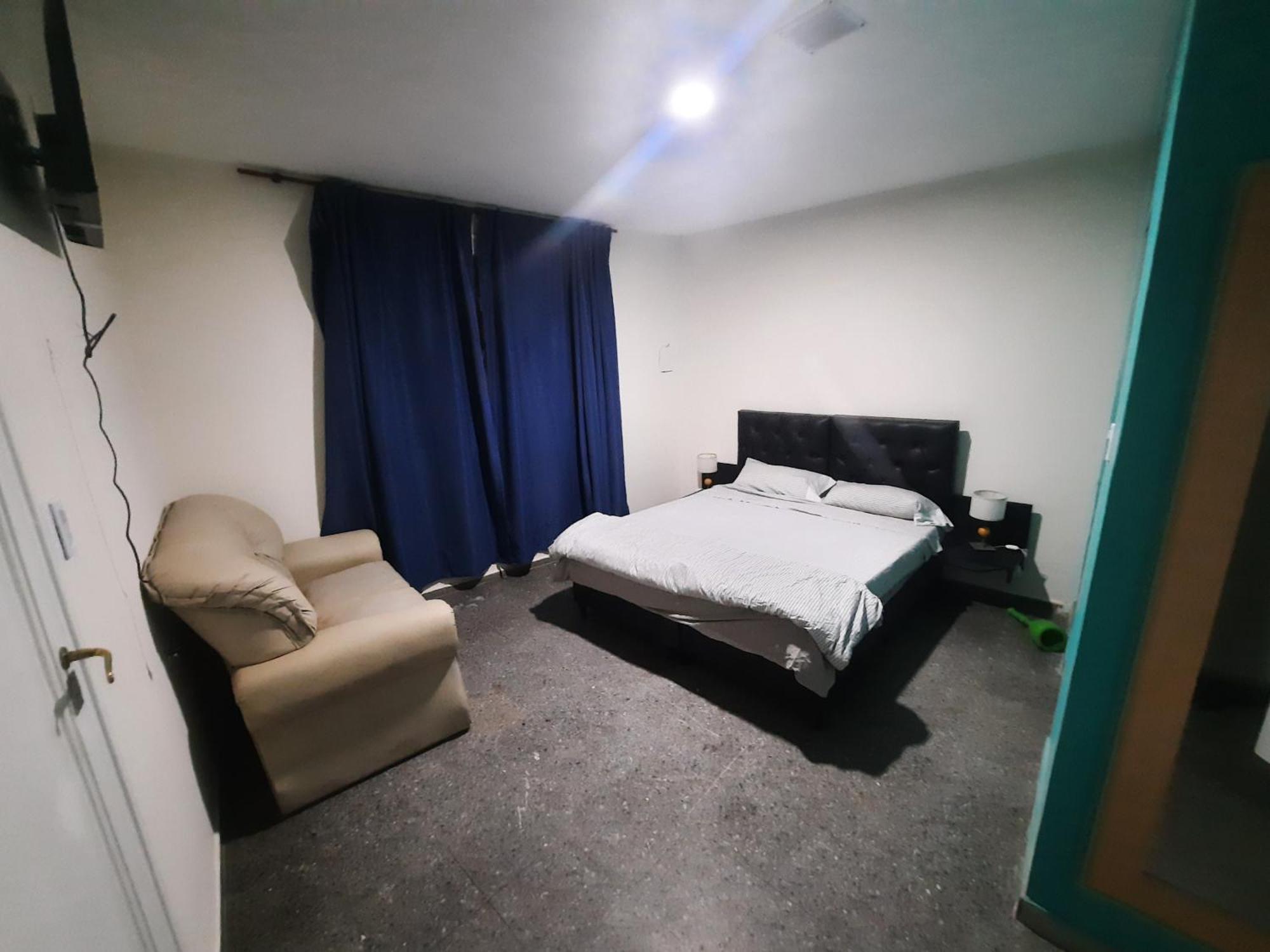 Lopez480 Guest house *
